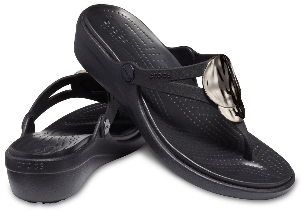 Crocs sanrah liquid metallic wedge deals