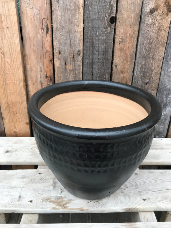 Pot - Black with upper design
